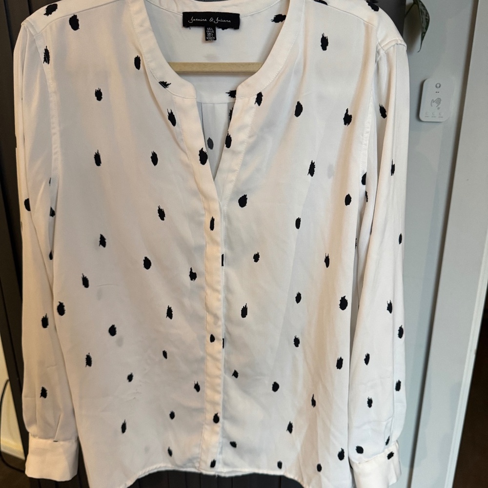 Jasmine & Juliana White Long-Sleeve Blouse with Organic Black Polkadots